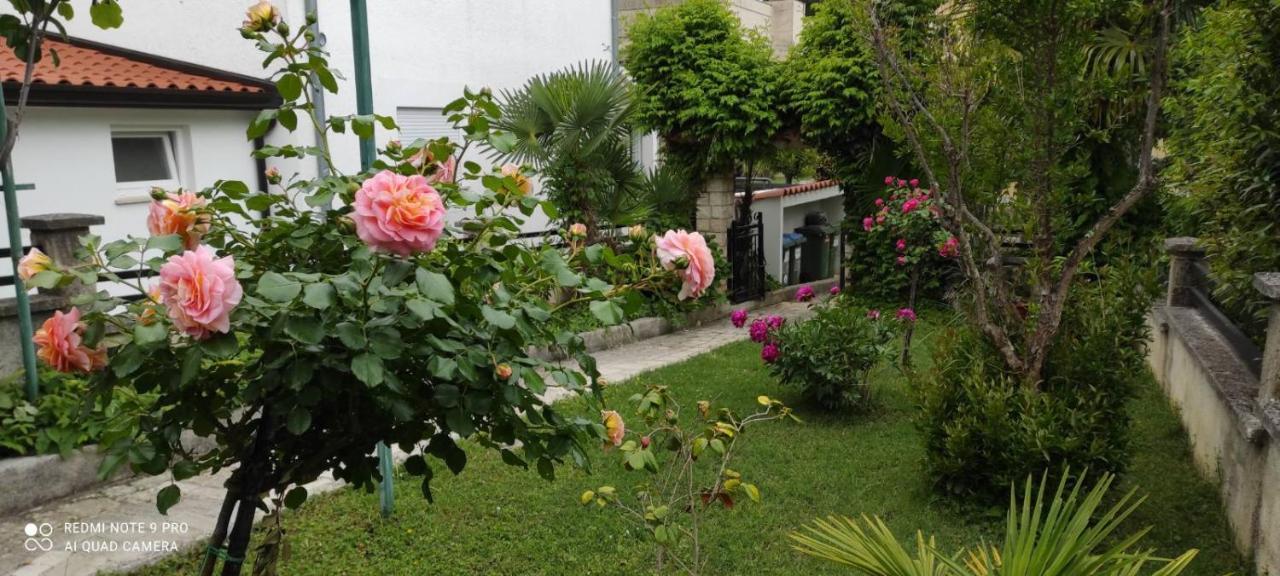 Apartment Jozefina Porec Exterior photo