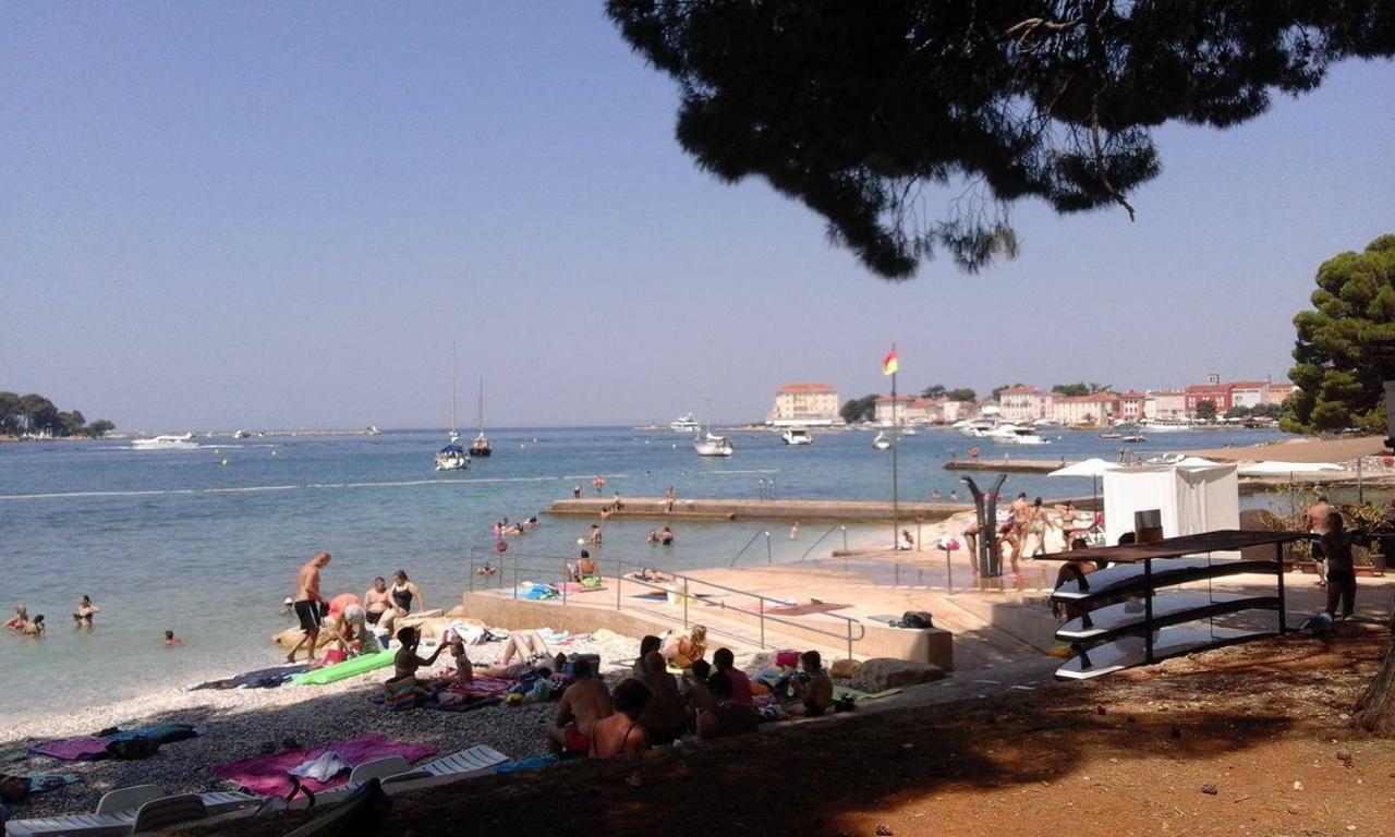 Apartment Jozefina Porec Exterior photo