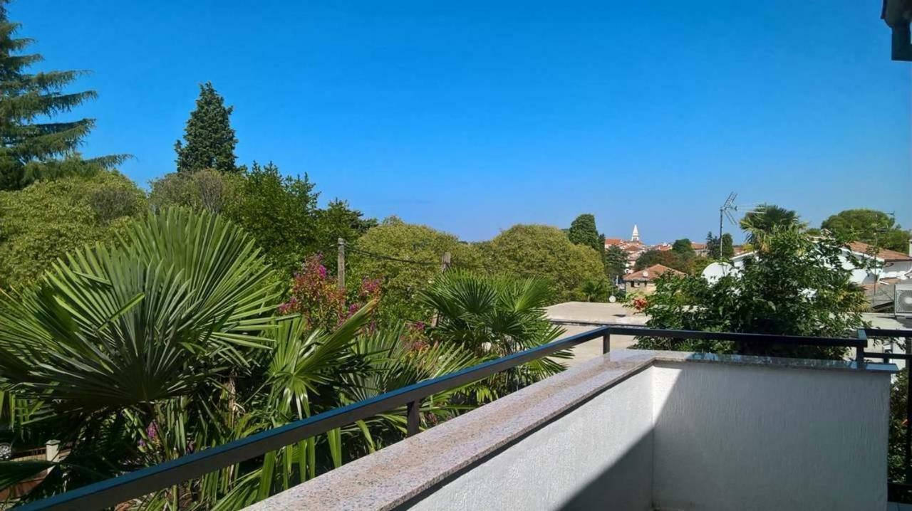Apartment Jozefina Porec Exterior photo